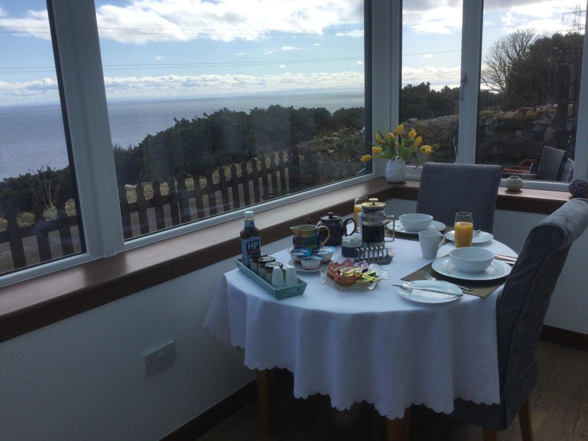 Piper'S Cave Bed And Breakfast Helmsdale Extérieur photo